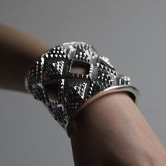 【お取り寄せ注文可能】Element Of Instinct 7 Bangle(SILVER)