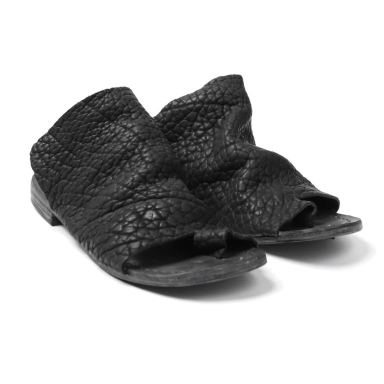 レザー種類 : BULL SHRINK(BLACK)
※商品ページ画像のレザー及び、仕様はサンプルとしてご覧ください。