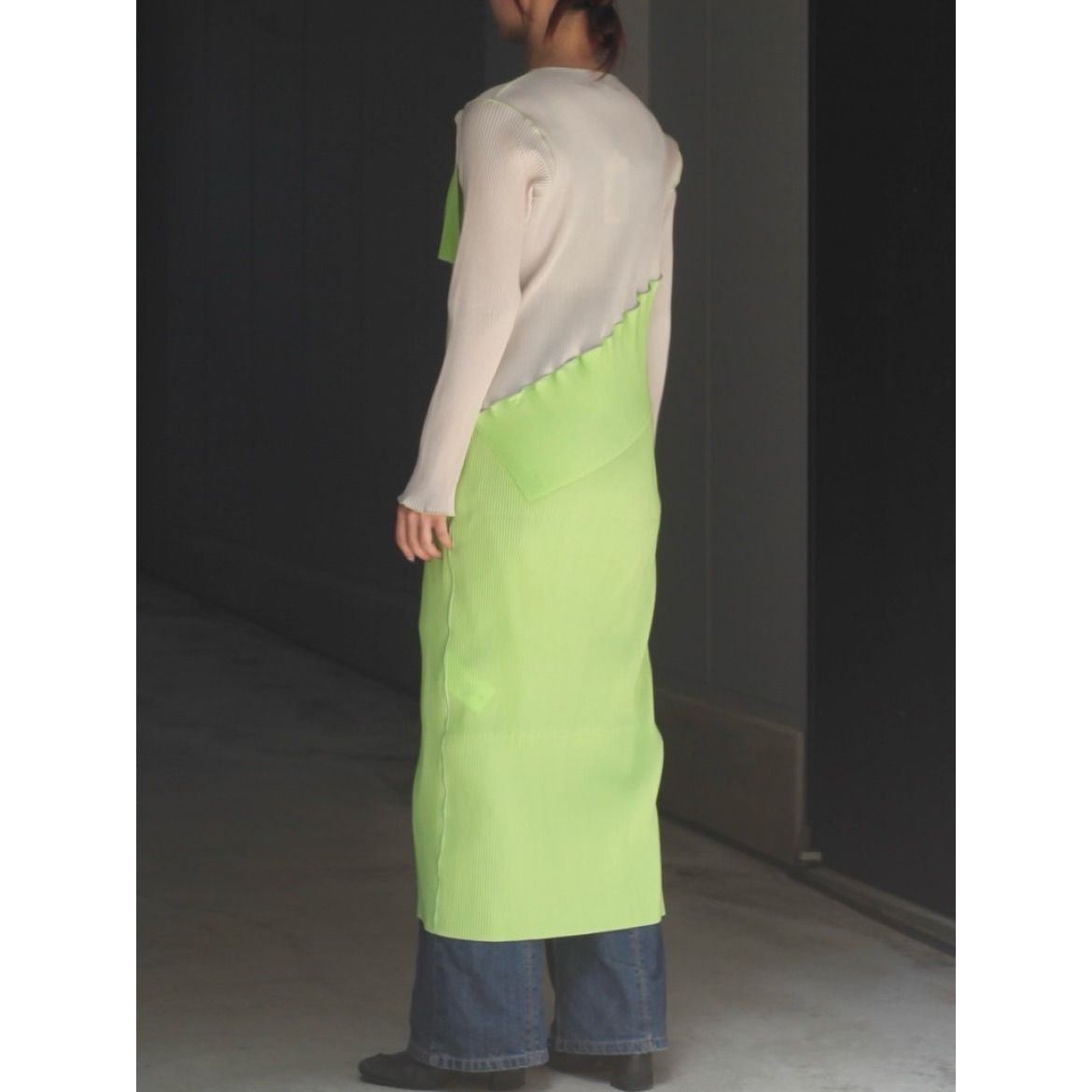 【残り一点】Spiral Wave Long Sleeve Dress