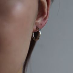 【残り一点】Hoop Studs Hammered