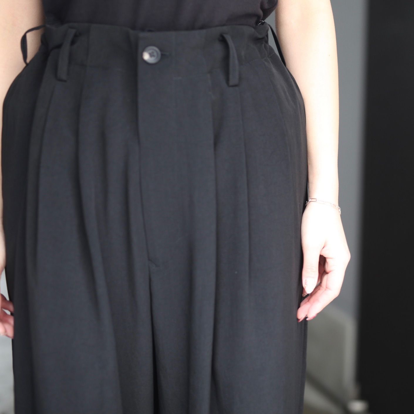 【残り一点】6本タックパンツ(Taタキシード)