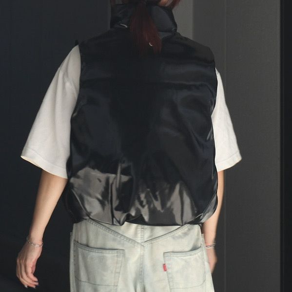 Omar Afridi（オマールアフリディ）の「PADDED CIRCLE VEST