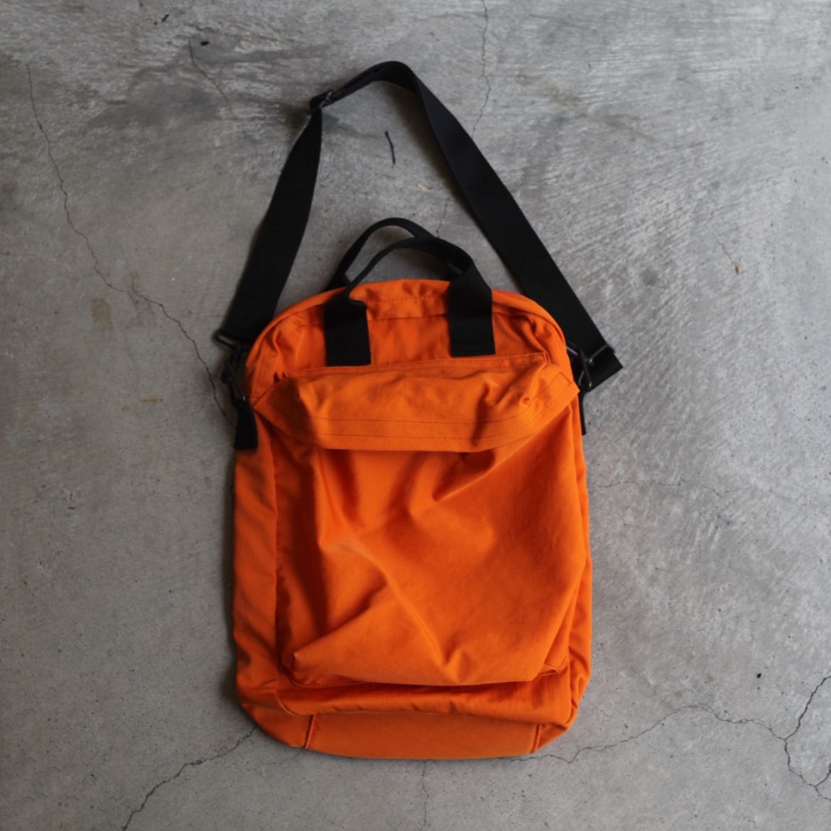 YOKE - 【残り一点】Nylon Half Helmet Bag | ACRMTSM ONLINE STORE