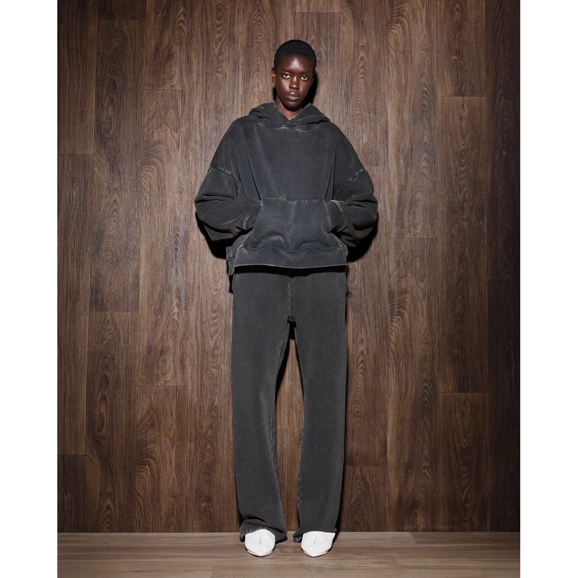 【残りわずか】Straight Leg Sweat Pant