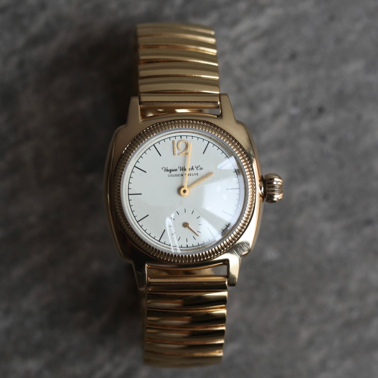 VAGUE WATCH CO. - 【残り一点】Coussin 12 Extension(MEN/文字盤32mm