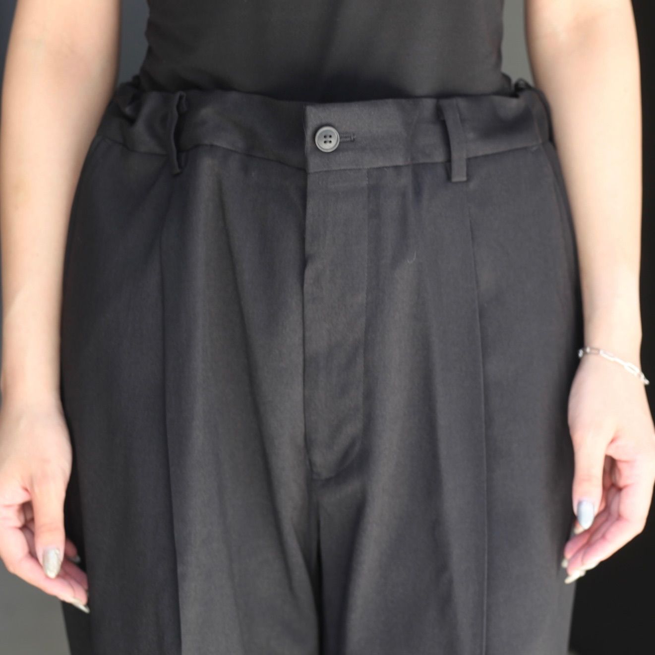 【残り一点】One Pleated Trousers