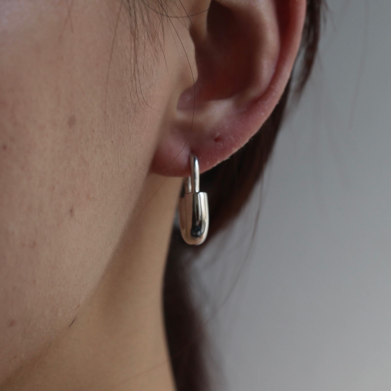 【再販売通知受付可能】Schoenhauser Earring(SILVER)