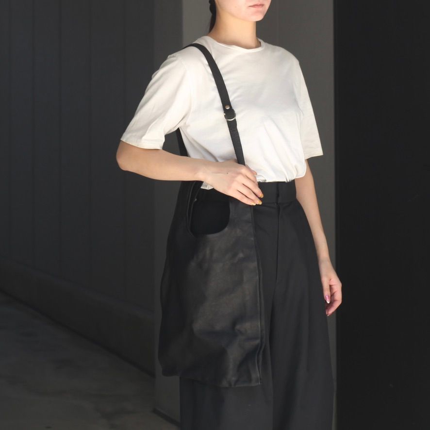【残り一点】Medium Leather Shopper(CALF FULL GRAIN)