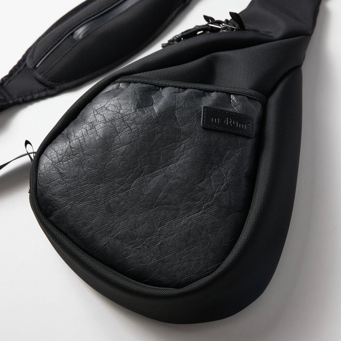 【残り一点】Tyvek®︎ Oneshoulder Bag