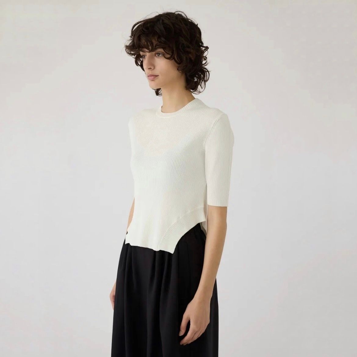 【残り一点】Round Hem Knit Tops