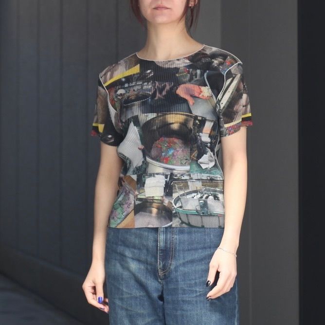 【残り一点】Sheer Graphic Top