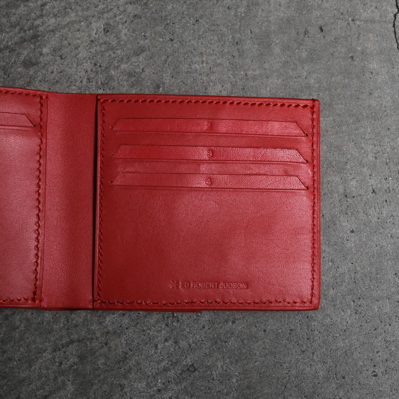 【残りわずか】Clip Half Wallet(GEM_COW)