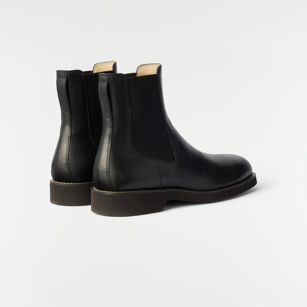 【残りわずか】Chelsea Boots