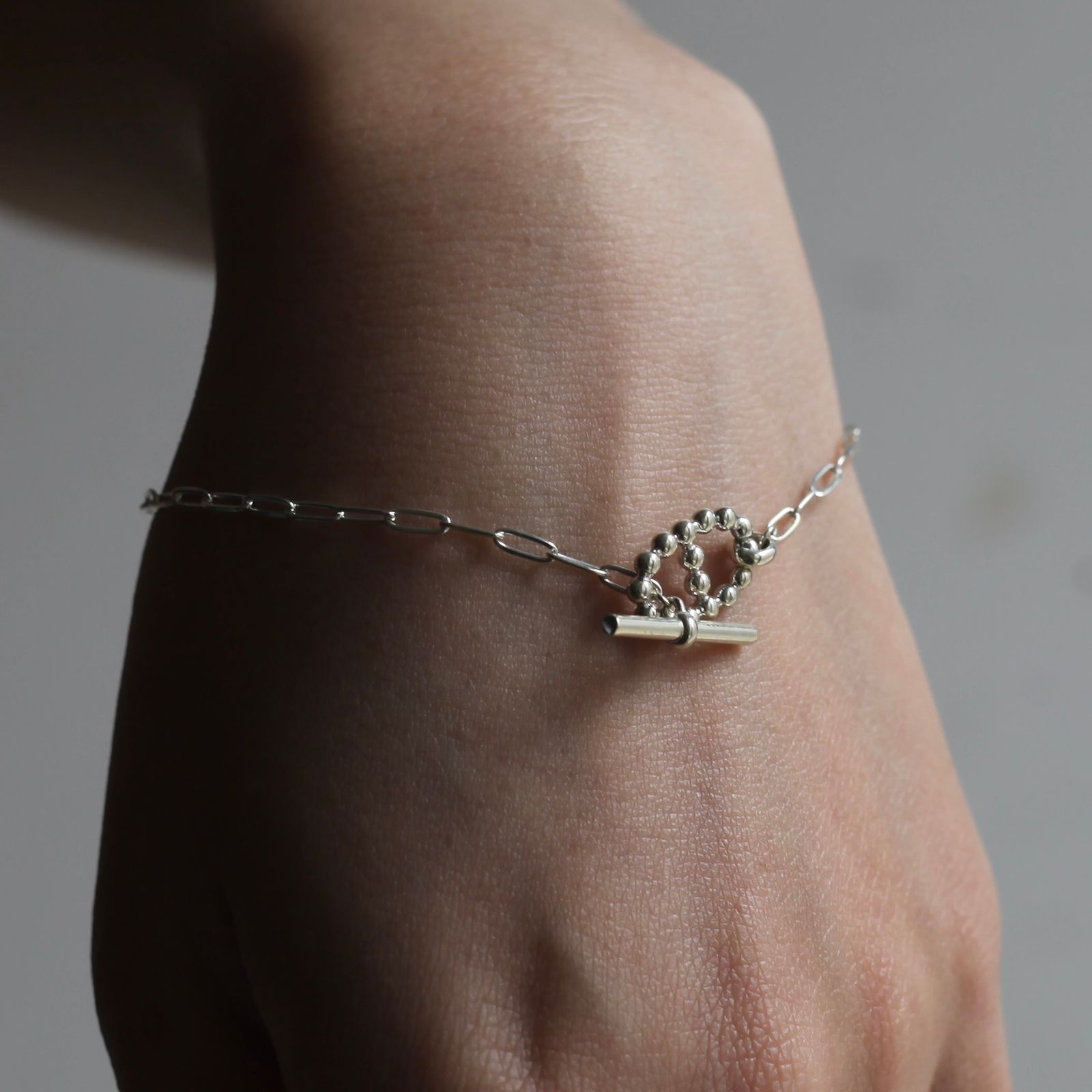 【残り一点】PC Ball Anchor T-BAR Bracelet