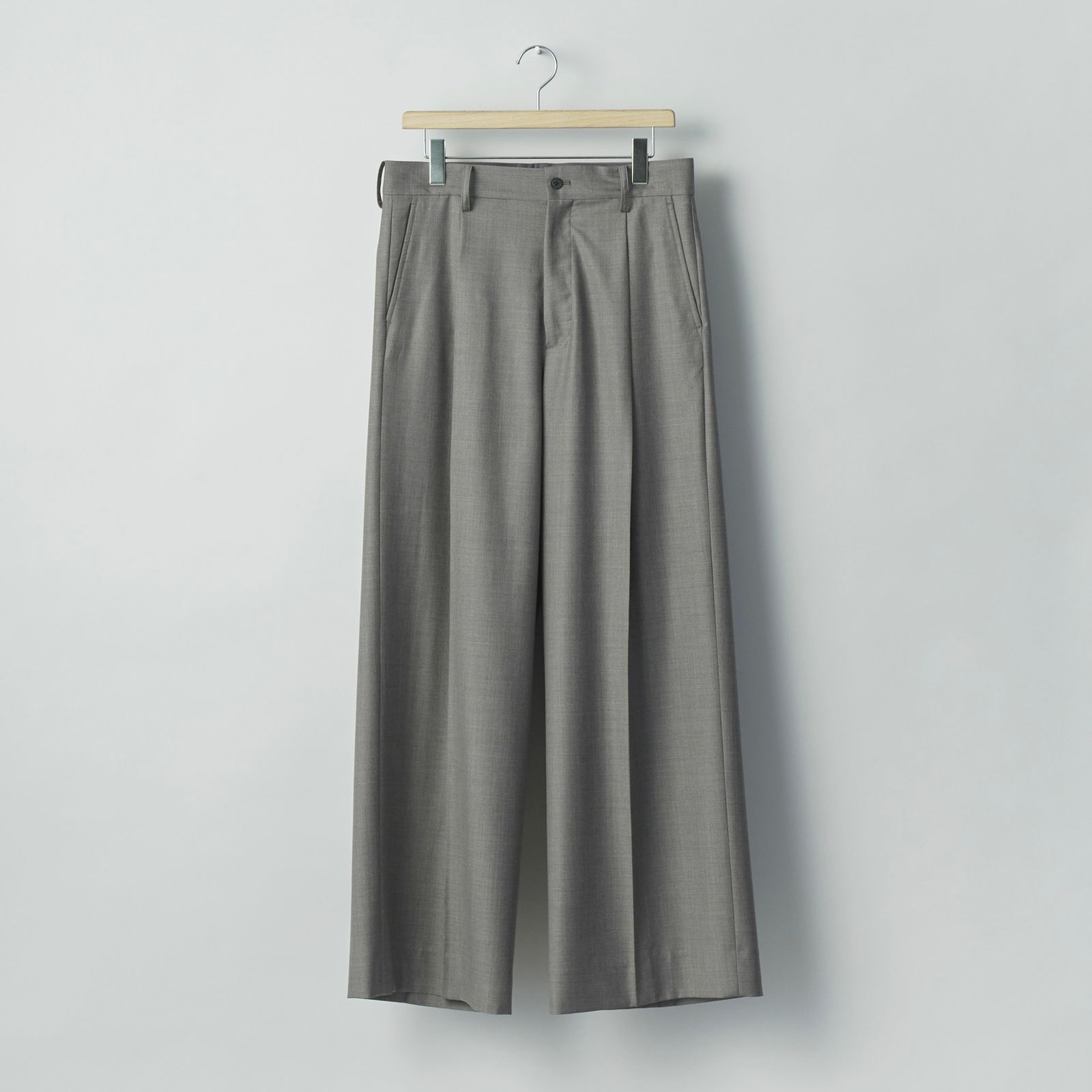 【残り一点】Extra Fine Wool Extra Wide Trousers(2/90 WOOL GABARDINE)