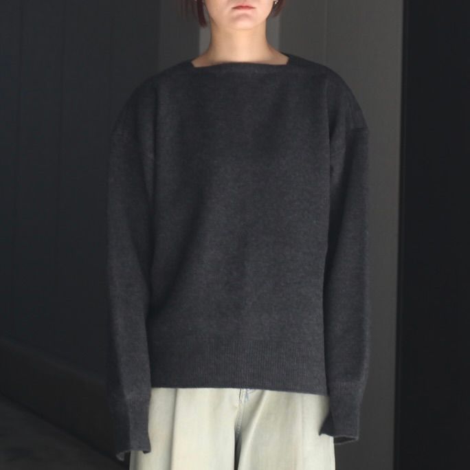 【残り一点】Extra Fine Wool Knit Boat Neck LS