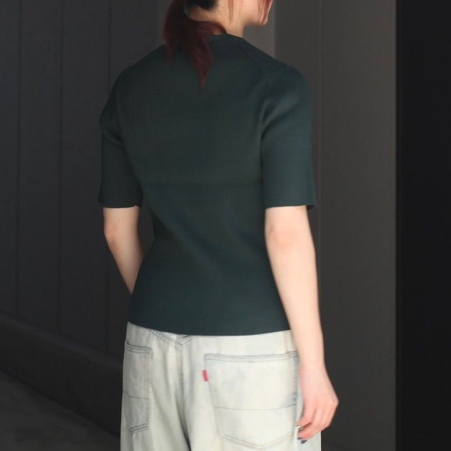 【残り一点】Compact Knit Tops