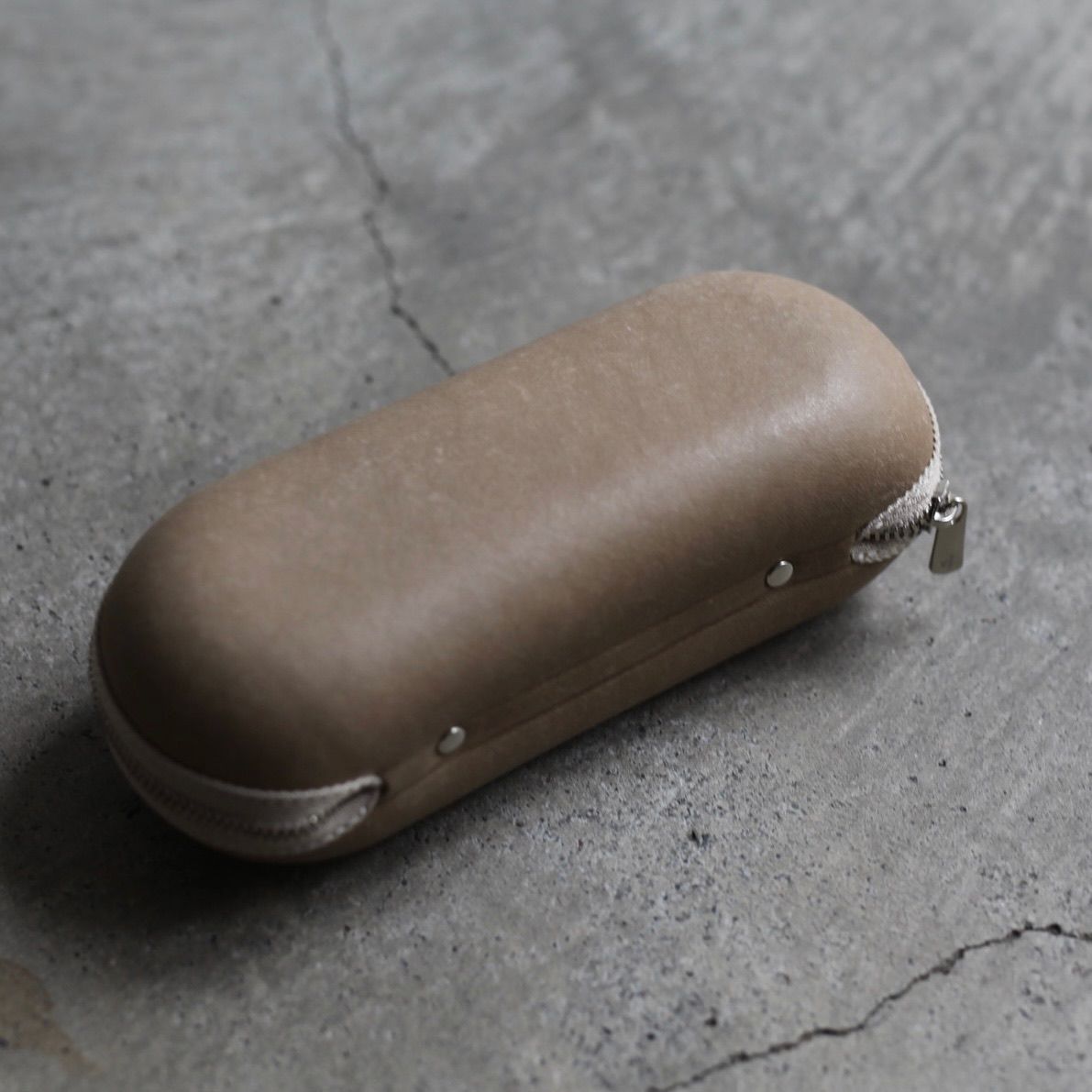 【残りわずか】3D Case(IVORY)
