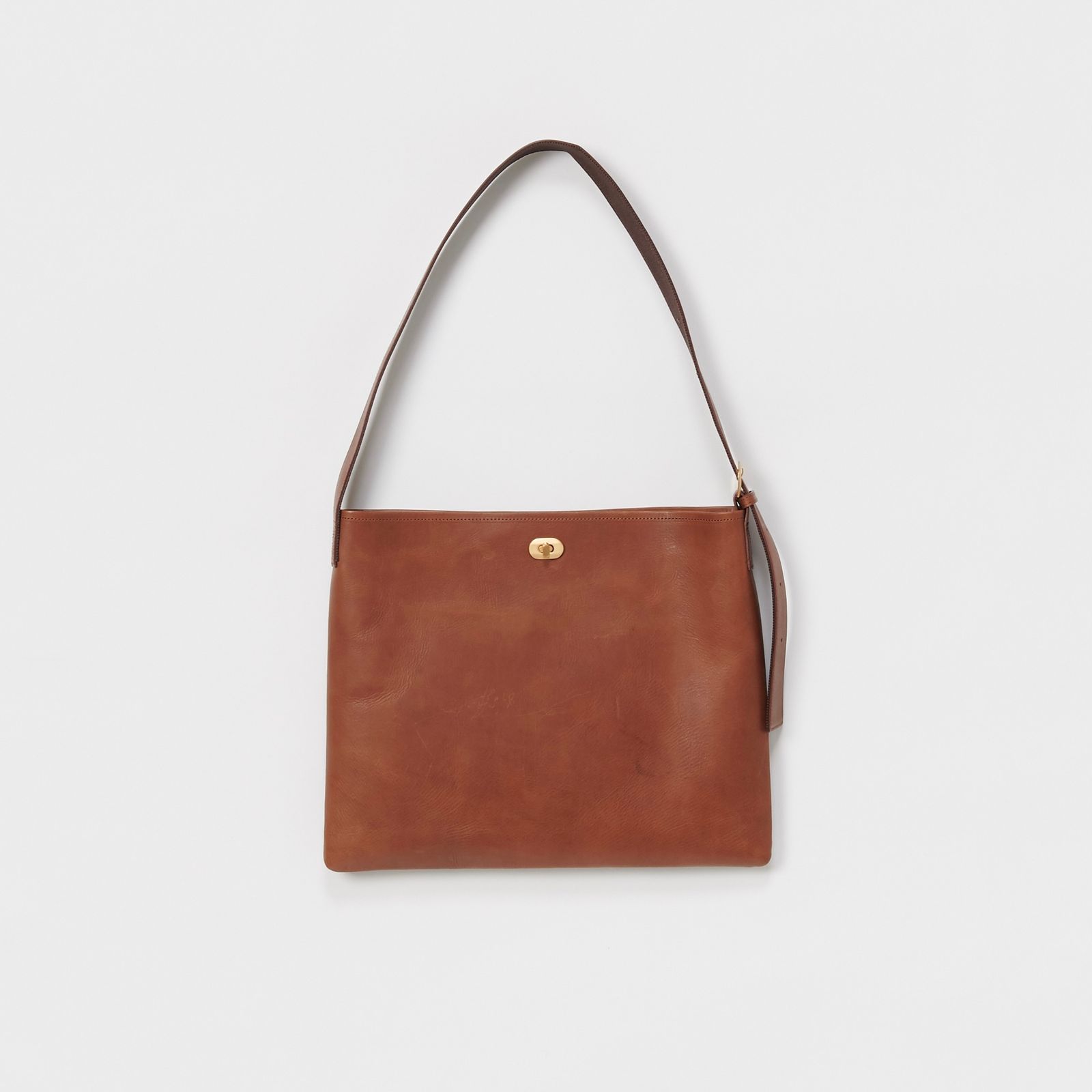 エンダースキーマ Twist buckle bag M twist buckle bag M｜スキマ Hender Scheme Official Online Shop