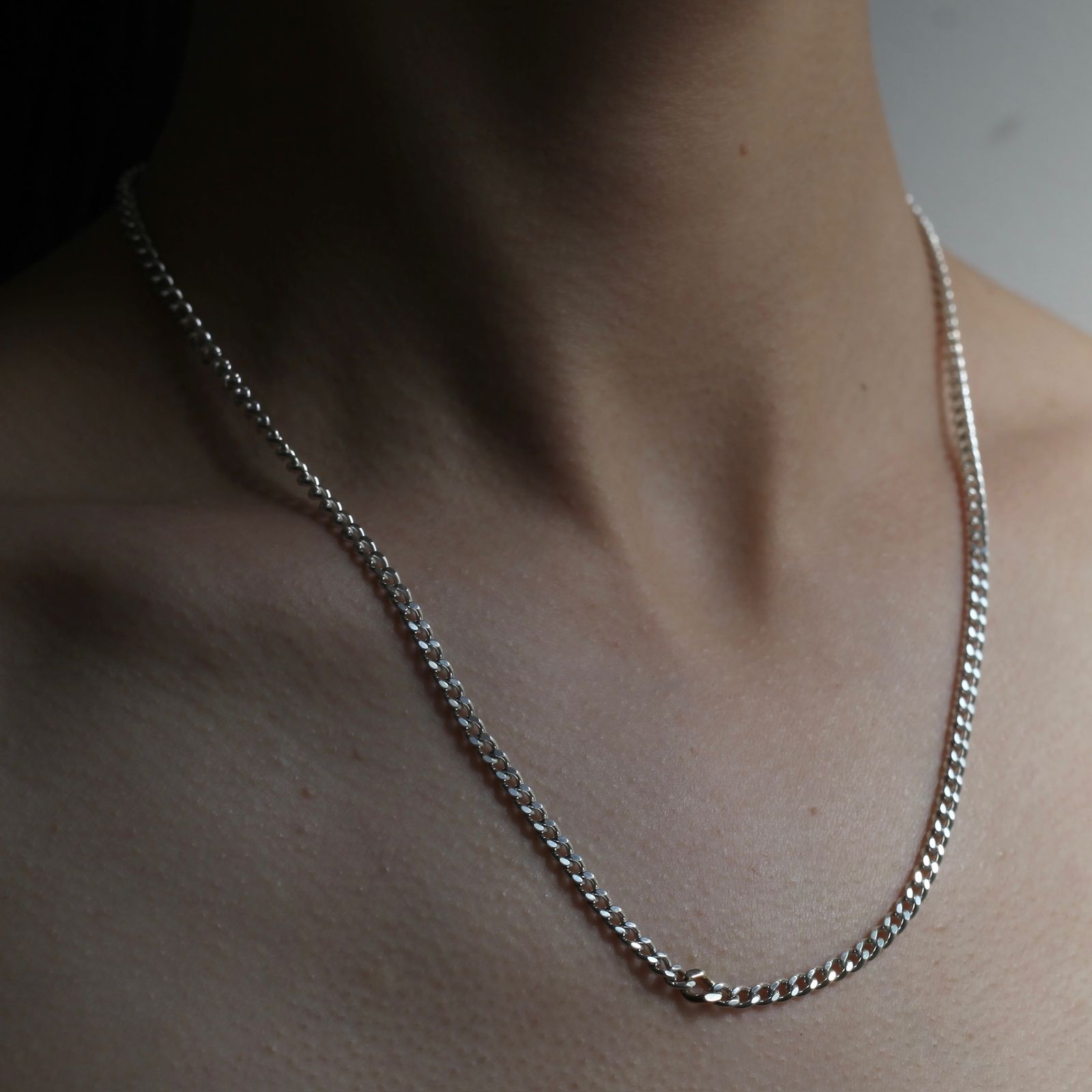 【残り一点】Curb Chain Necklace(WHITE×GOLD)