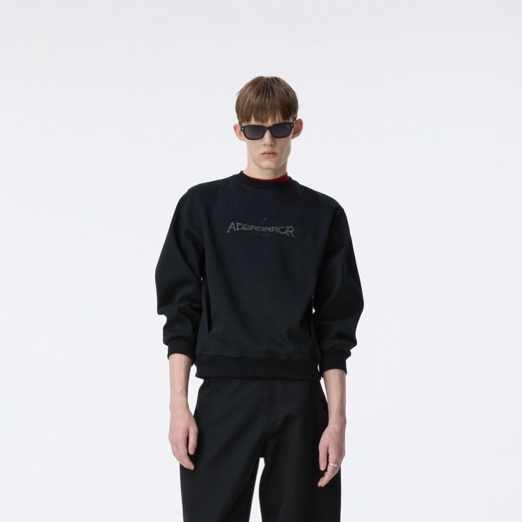 【残り一点】Titan Sweatshirt Product. 45