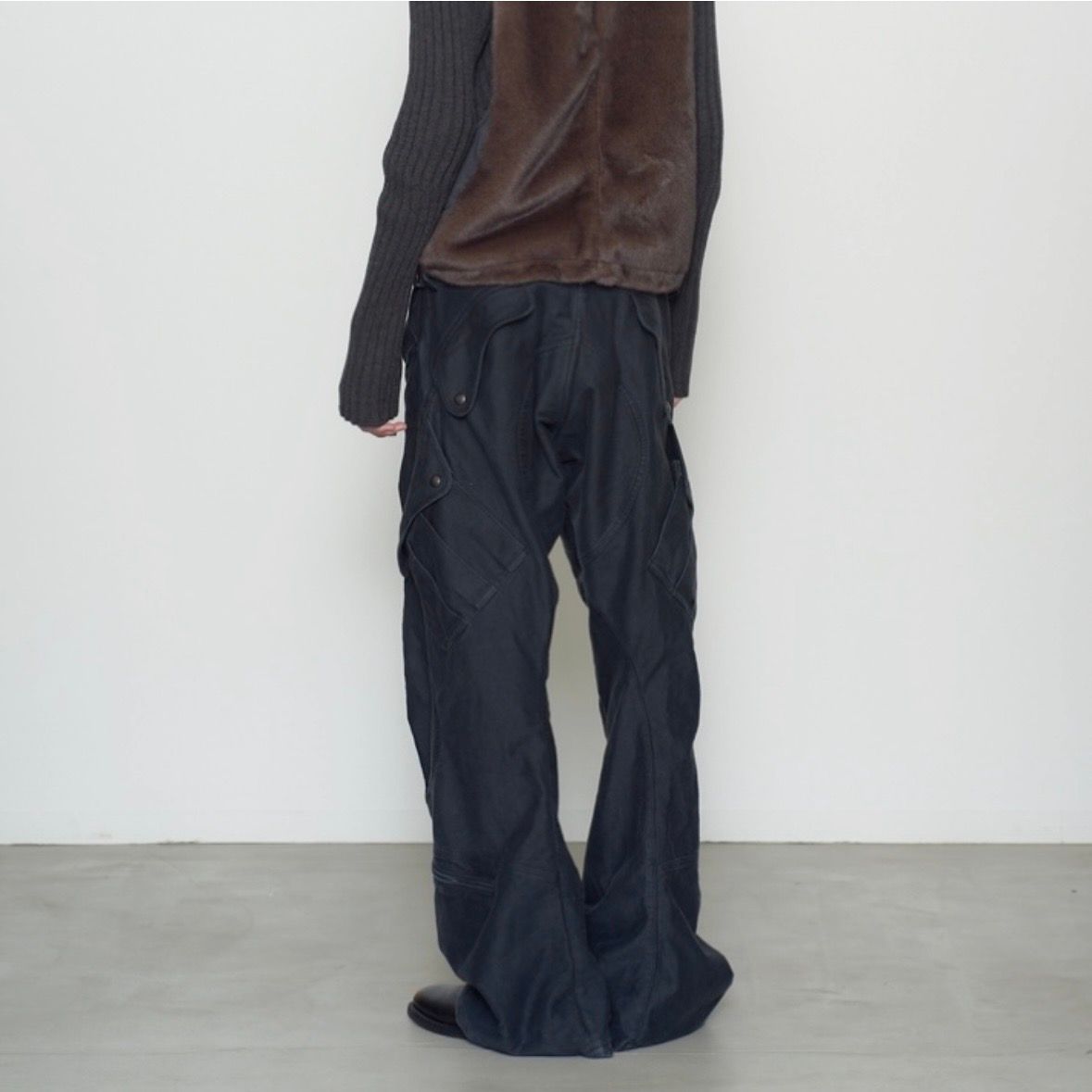 【残りわずか】3D Twisted Cargo Pants