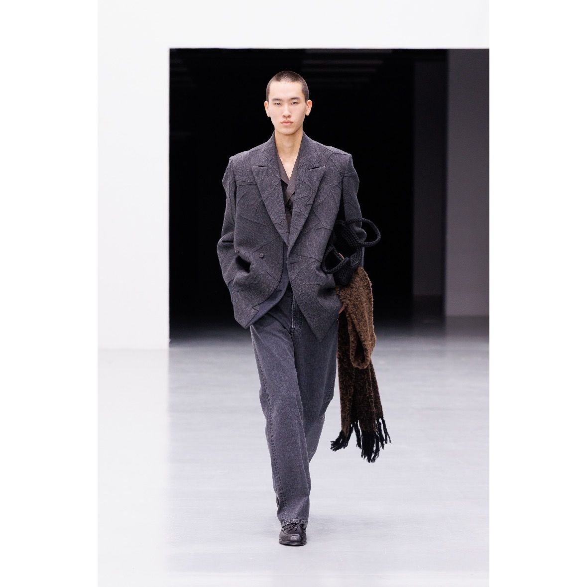 【残り一点】Needlepunched Wool Tweed Double Breasted Jacket