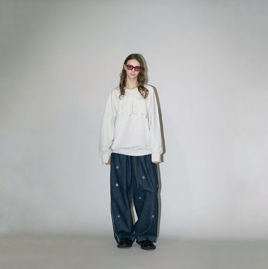 【残り一点】ロゴ刺繍スウェット