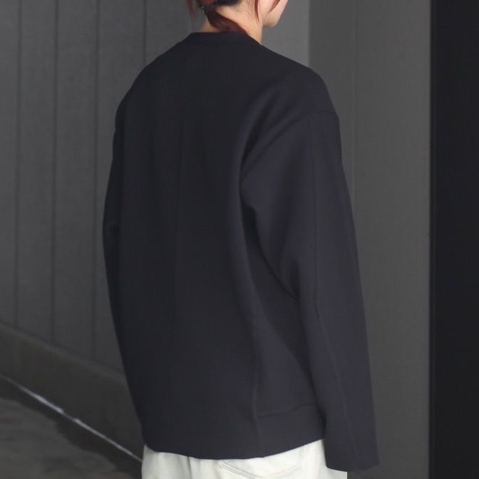 【残りわずか】Gradation Pleats Twist Sleeve L/S