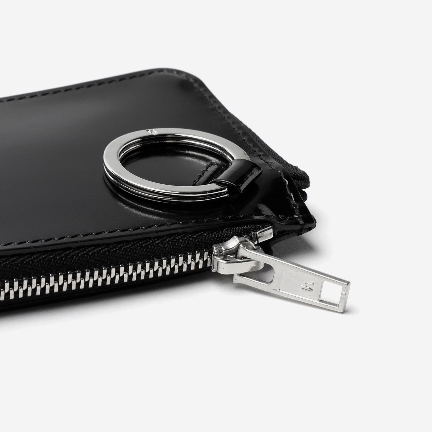 【再販売通知受付可能】W Zip Card Case