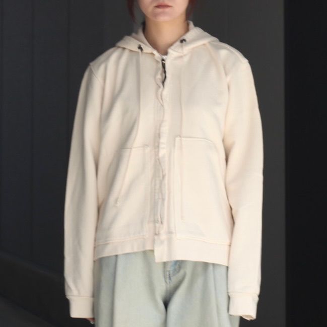 【残り一点】Fitted Zip Hoodie