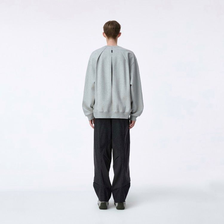 【残り一点】Titan Sweatshirt Product. 45