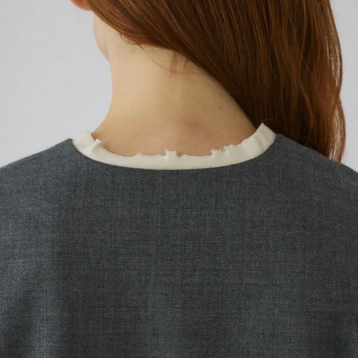 【残り一点】Wool Saxony U Curve Tops