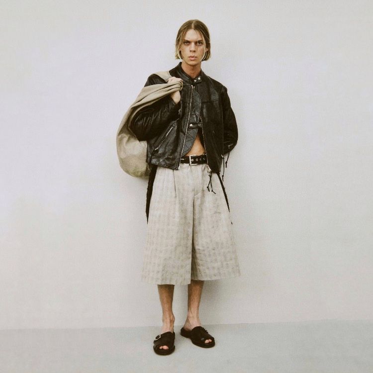 【残り一点】Split Shorts