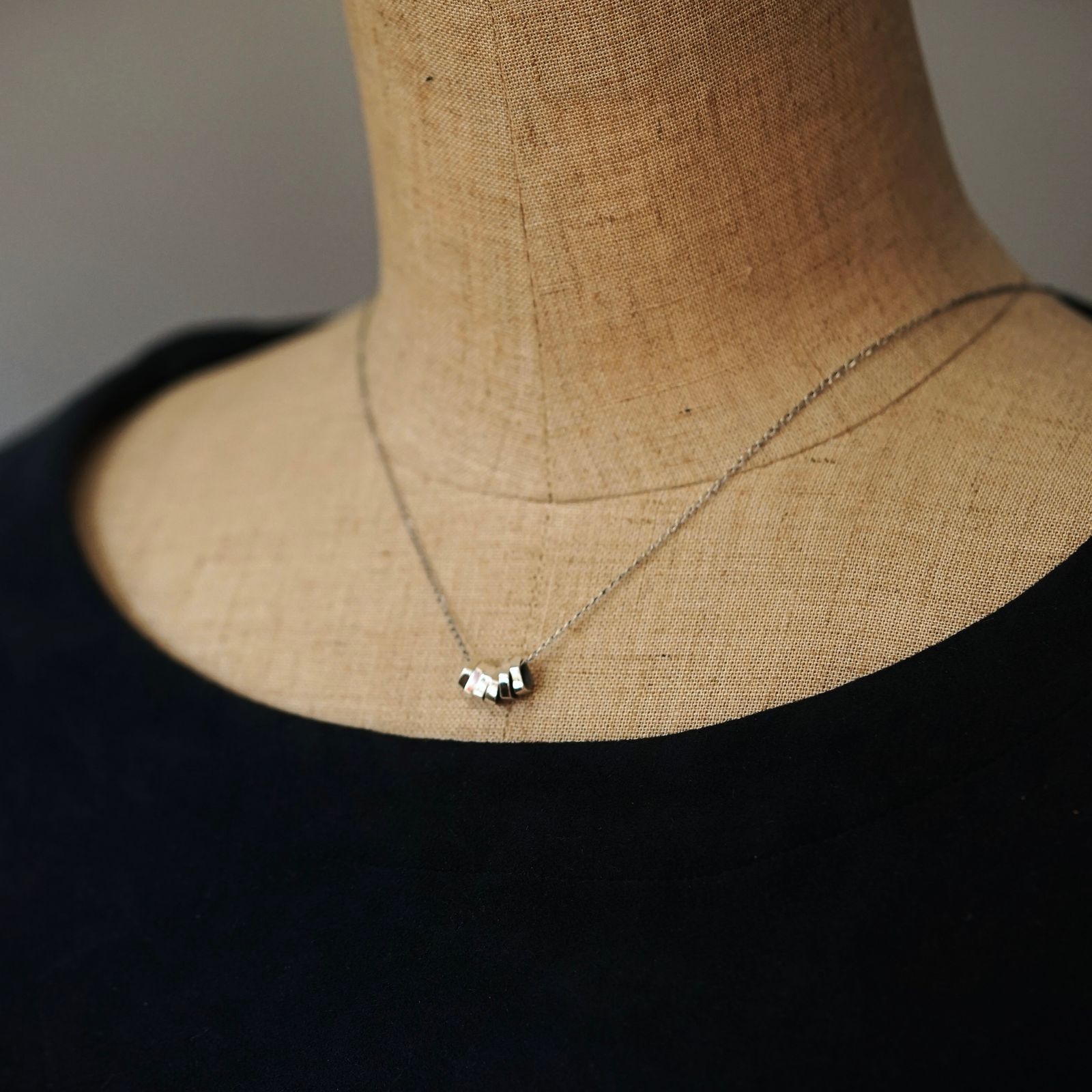 【お取り寄せ注文可能】Rock Beads Necklace 2(SILVER)