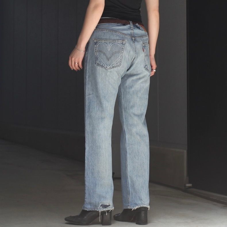 【残り一点】Vintage Levi's Heart Pocket Damage Denim_SIZE M