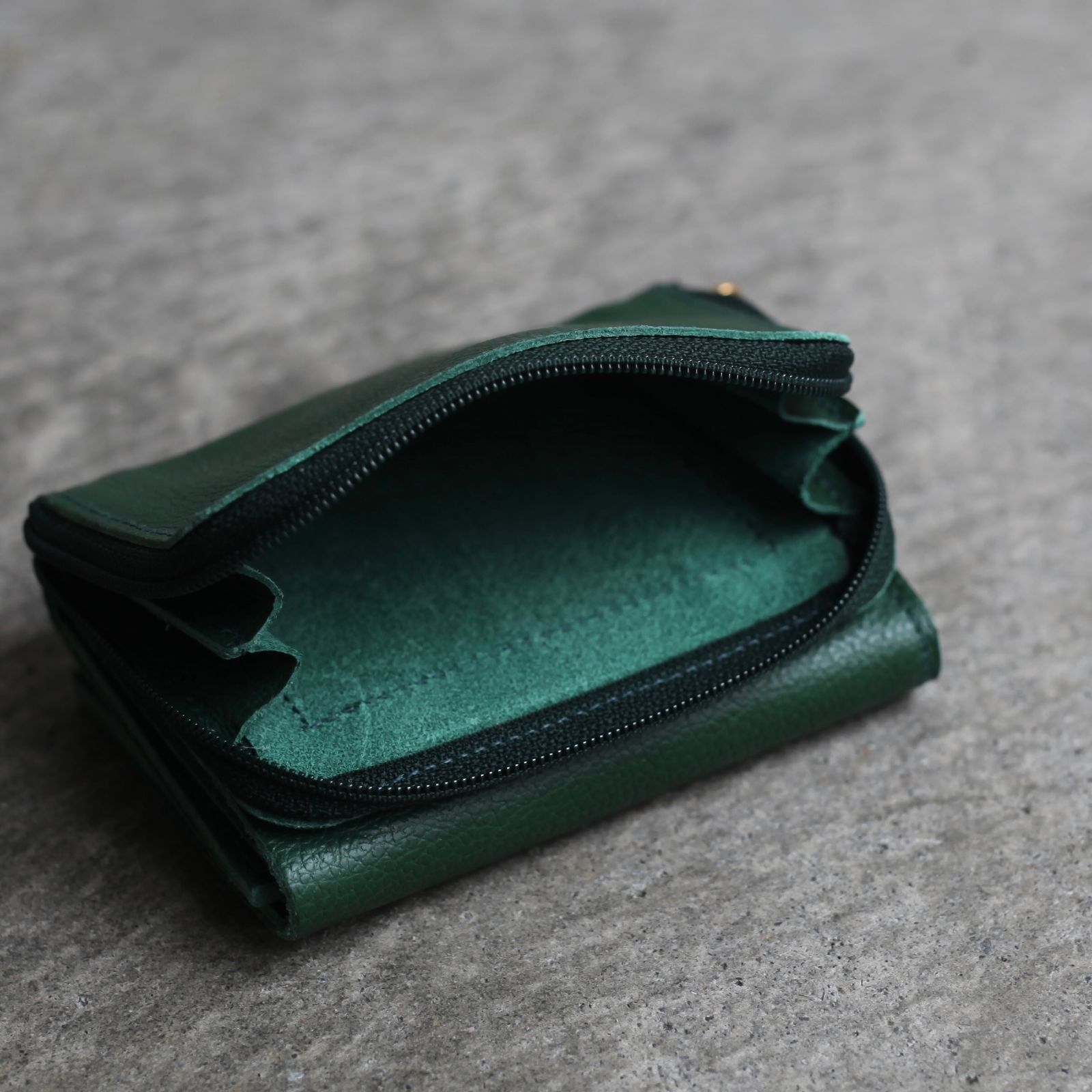 【残り一点】トリフォルドウォレット