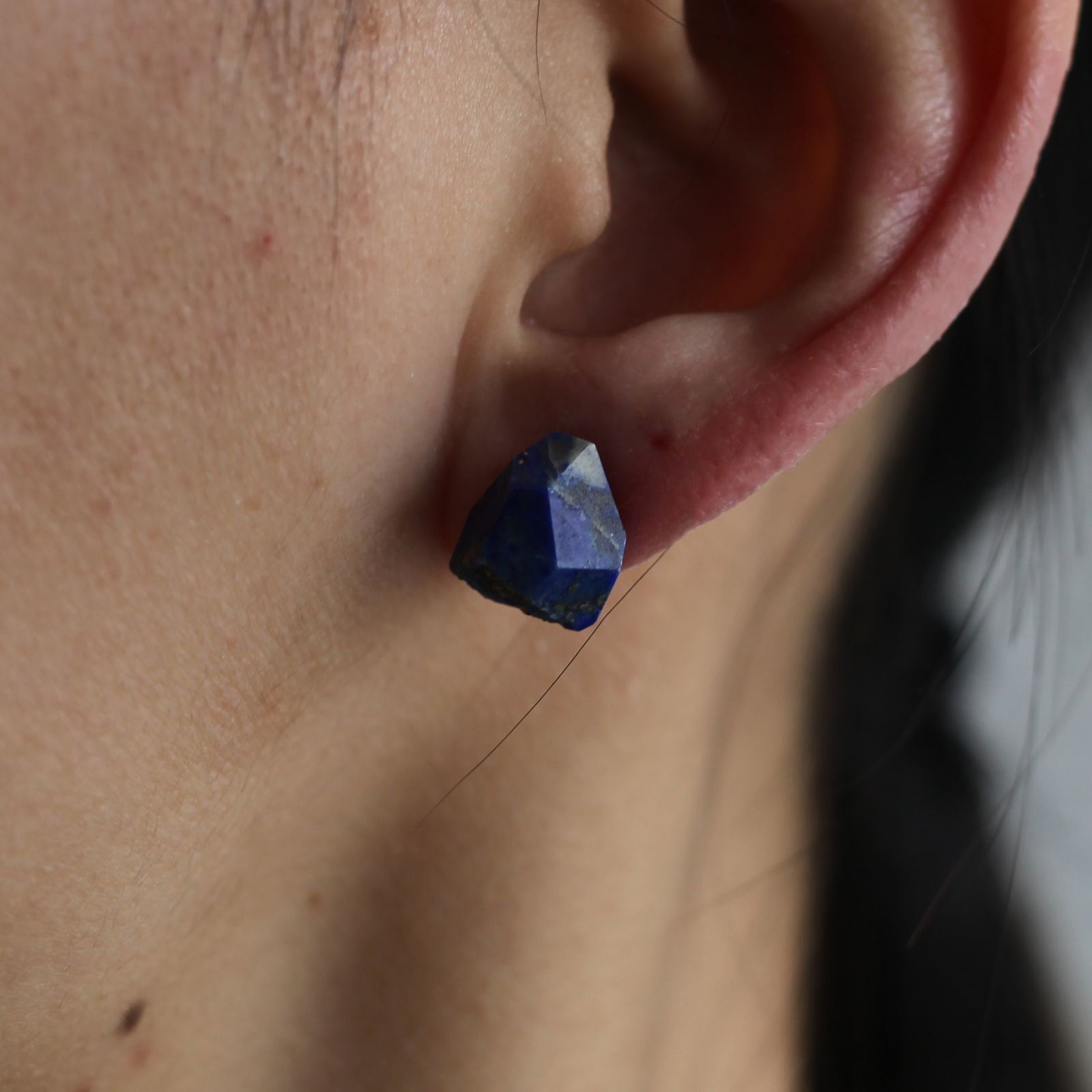 PREEK - 【残り一点】Rough Stone Lapis-Lazuli Earrings(両耳用