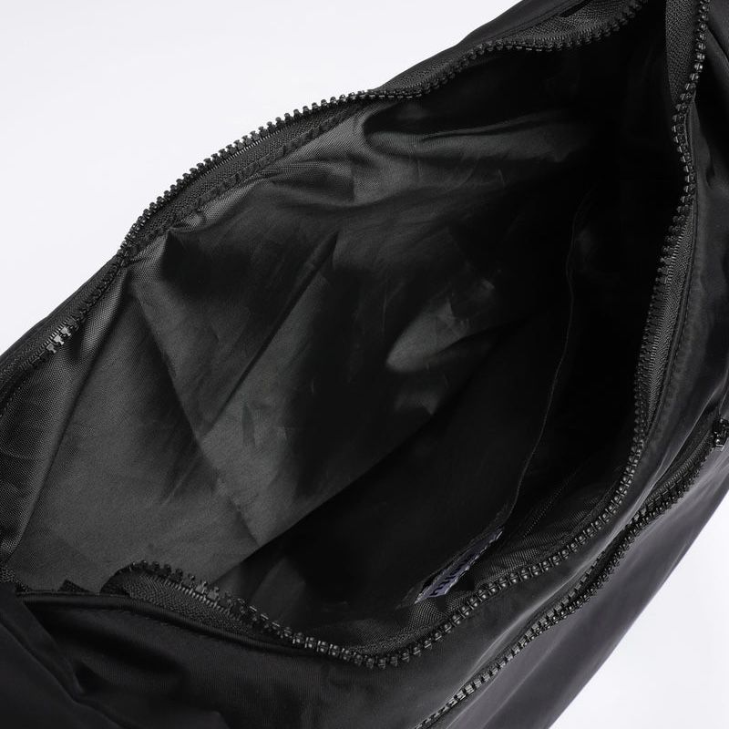 【残り一点】Soft Shell Messenger Bag