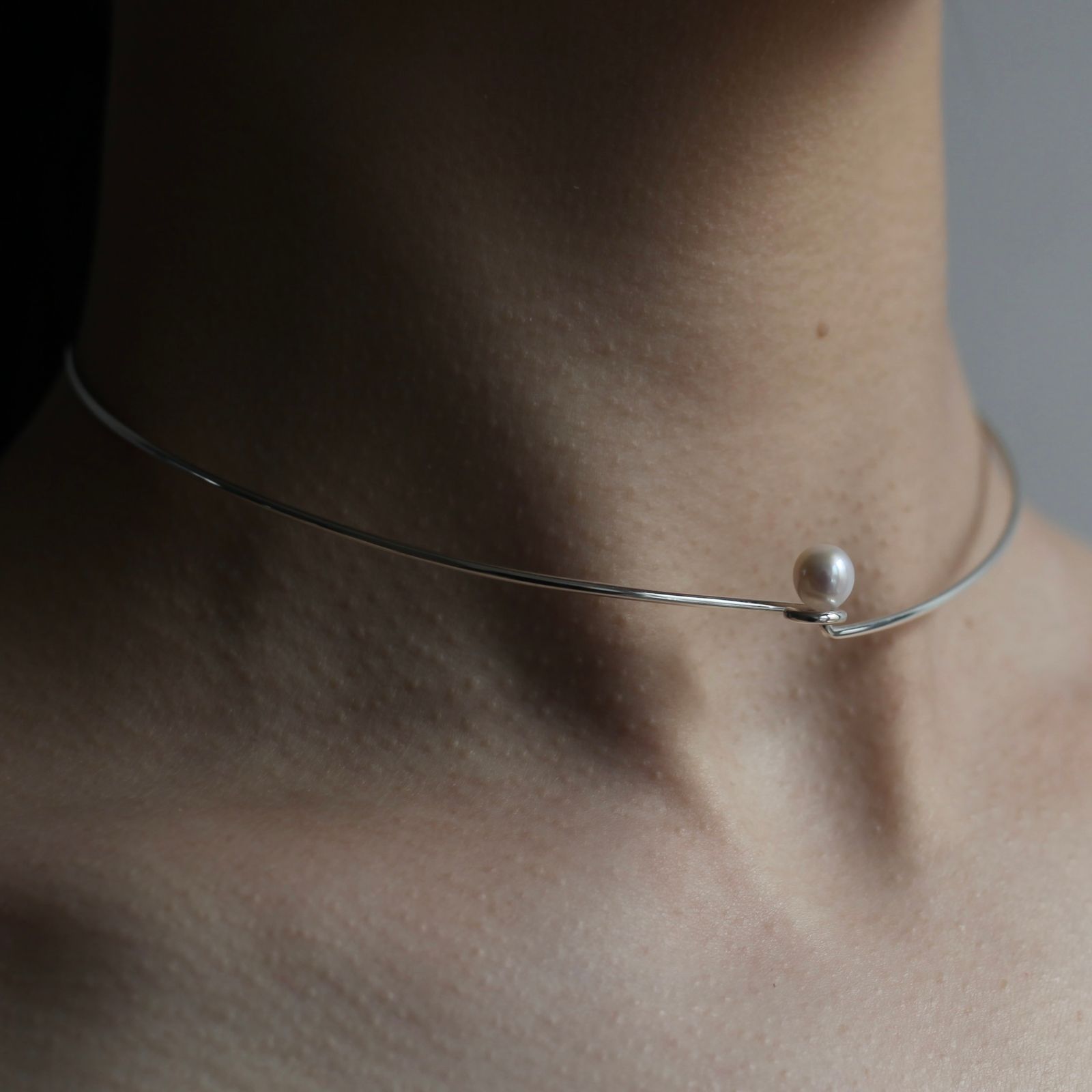 【残り一点】Baroque Pearl Line Choker Necklace