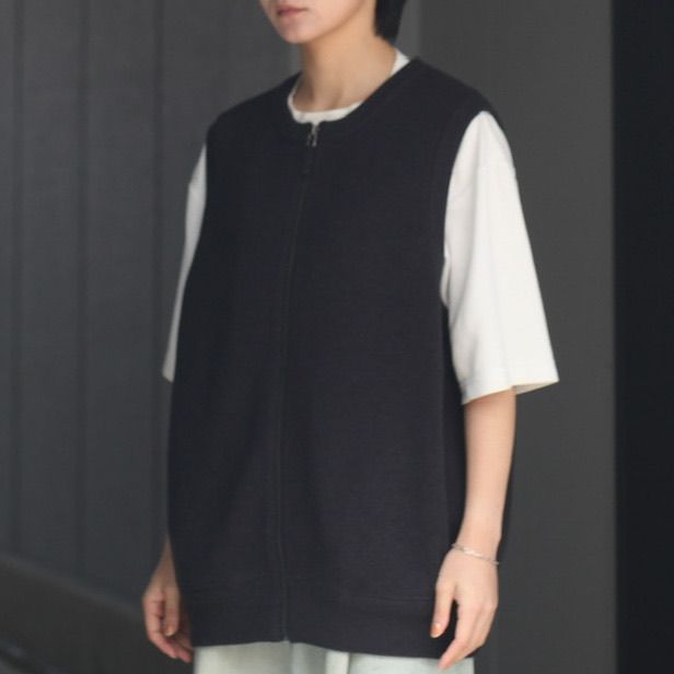 【残りわずか】Moss Stitch Zip Vest