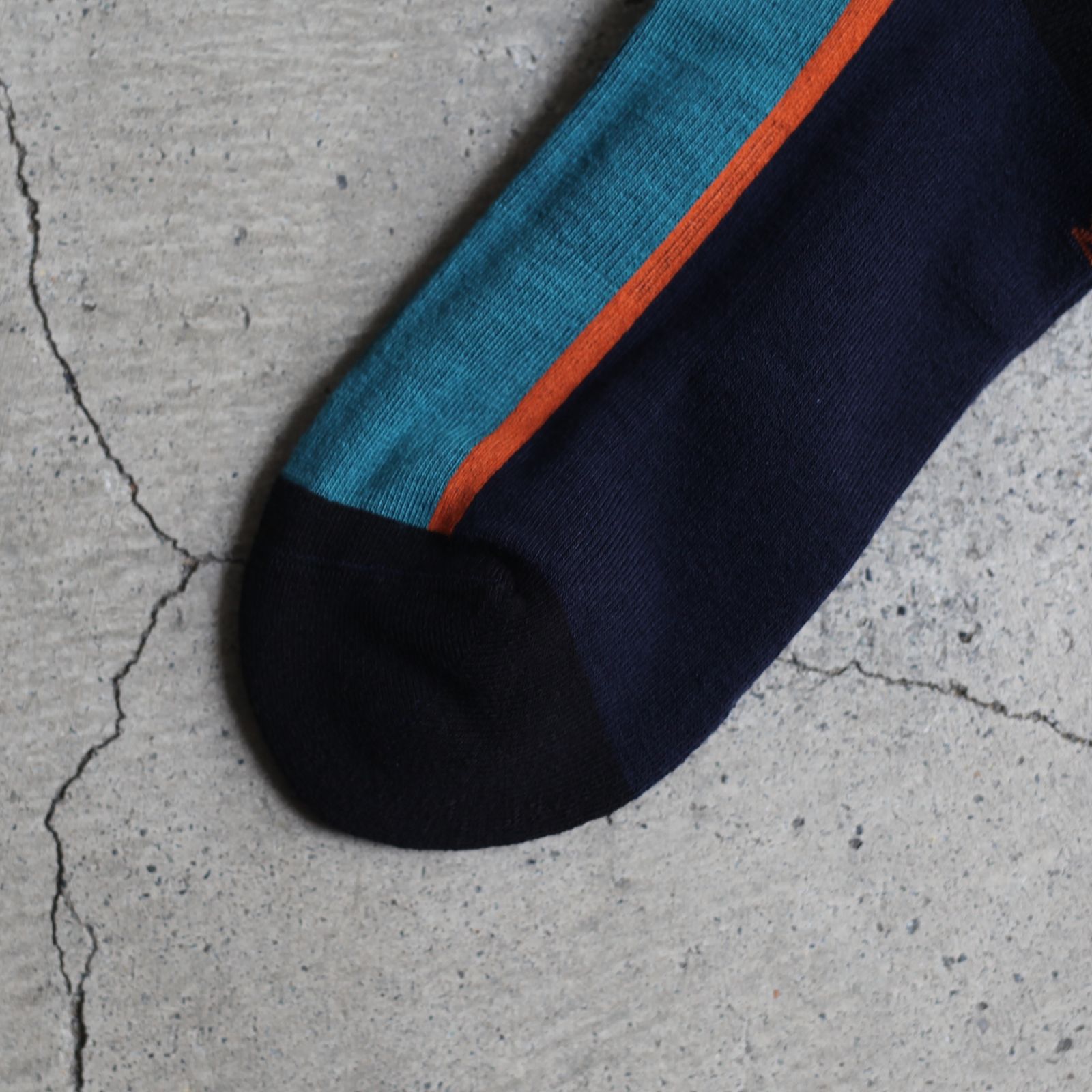【残り一点】Center Line Socks