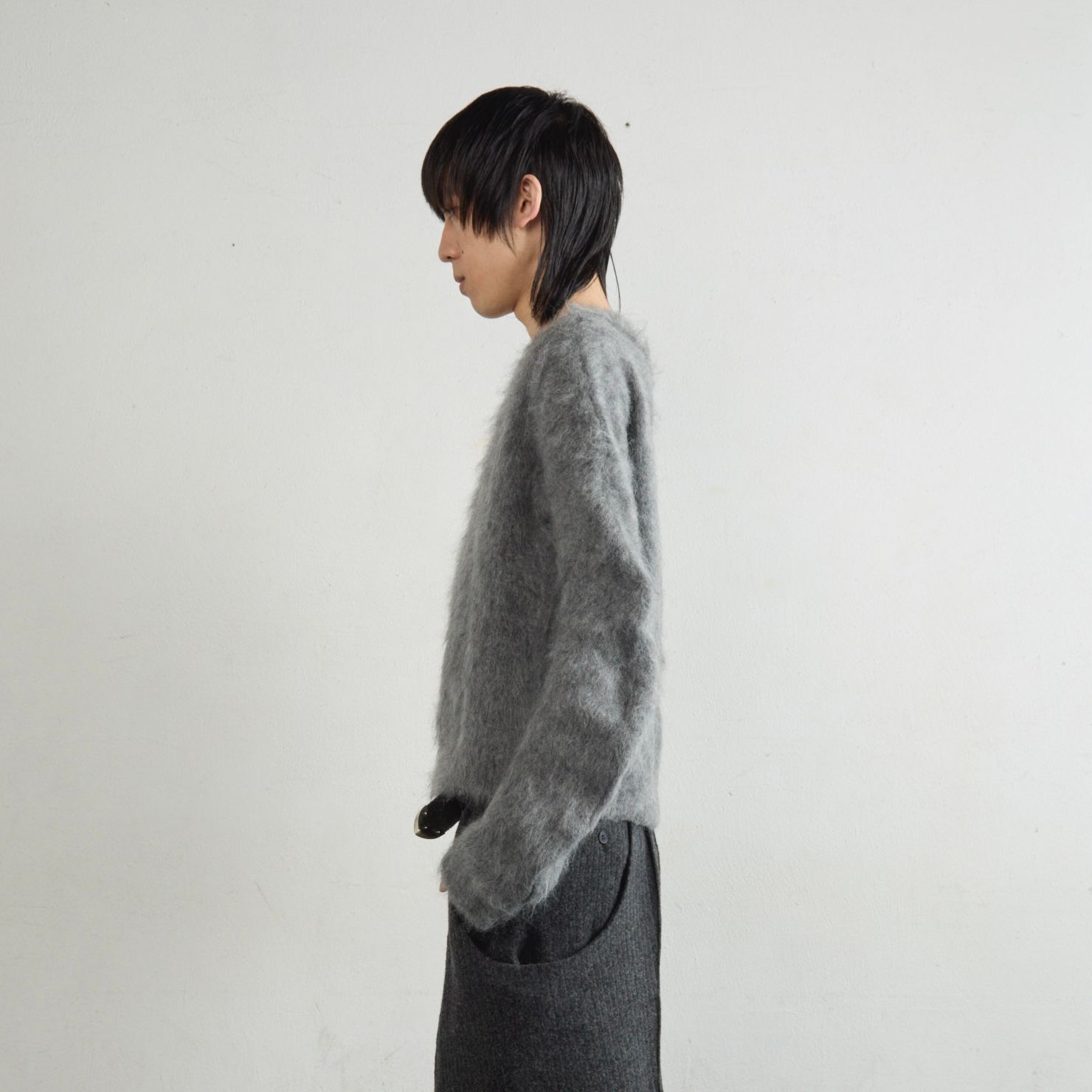 【残り一点】Brushed Mohair V-Neck Sweater