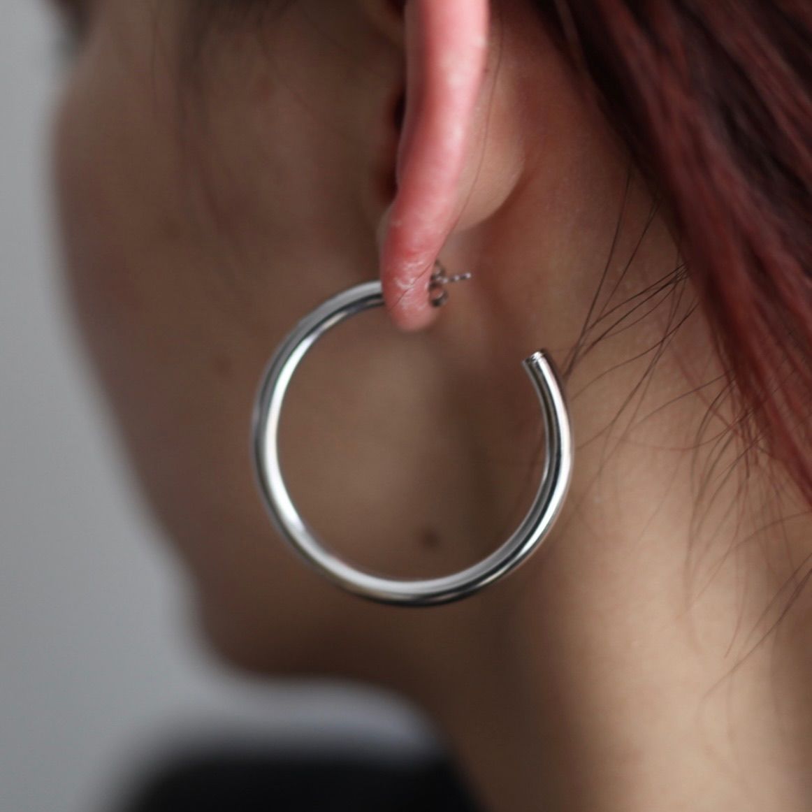LEMAIRE ルメール シルバー Classic Hoops S ピアス LEMAIRE ルメール シルバー Classic Hoops S ピアス