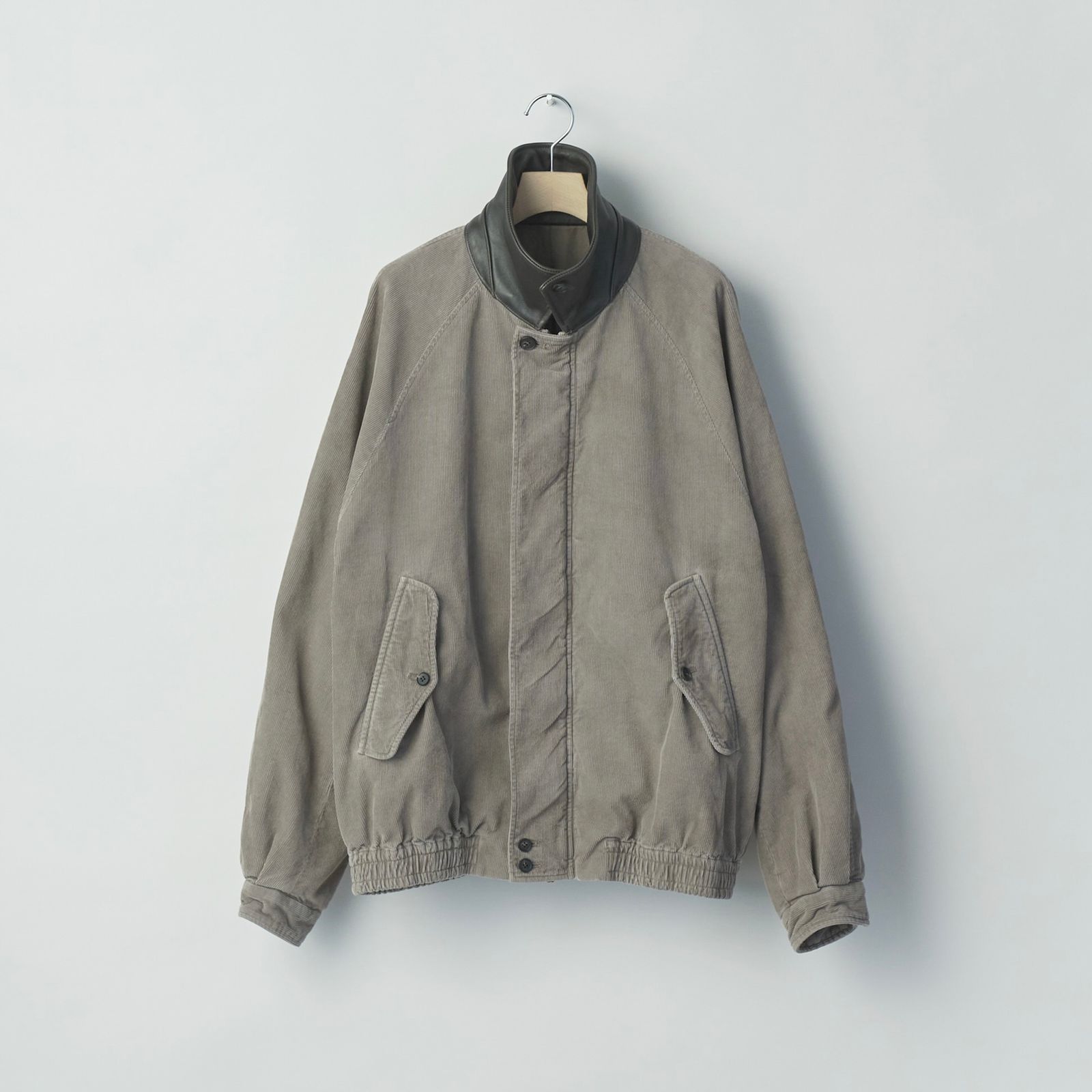 【残りわずか】Vintage Corduroy Zip Jacket