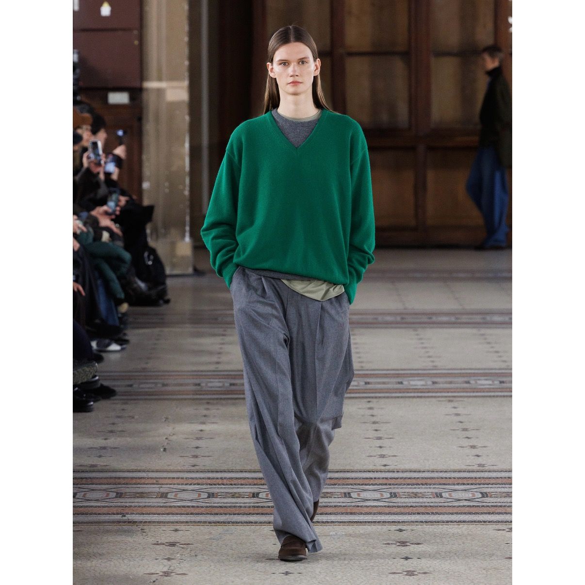 【残り一点】Pure Cashmere Knit V Neck LS