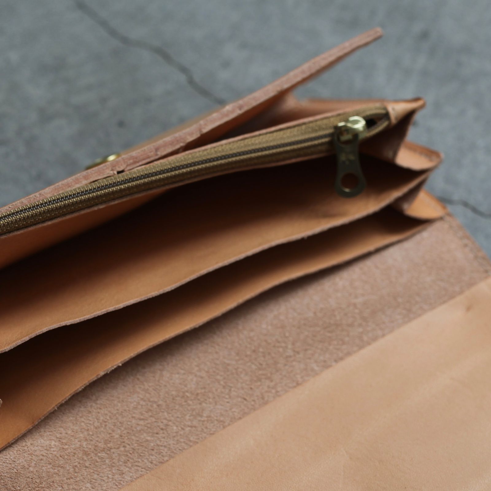 【残り一点】ロングウォレット