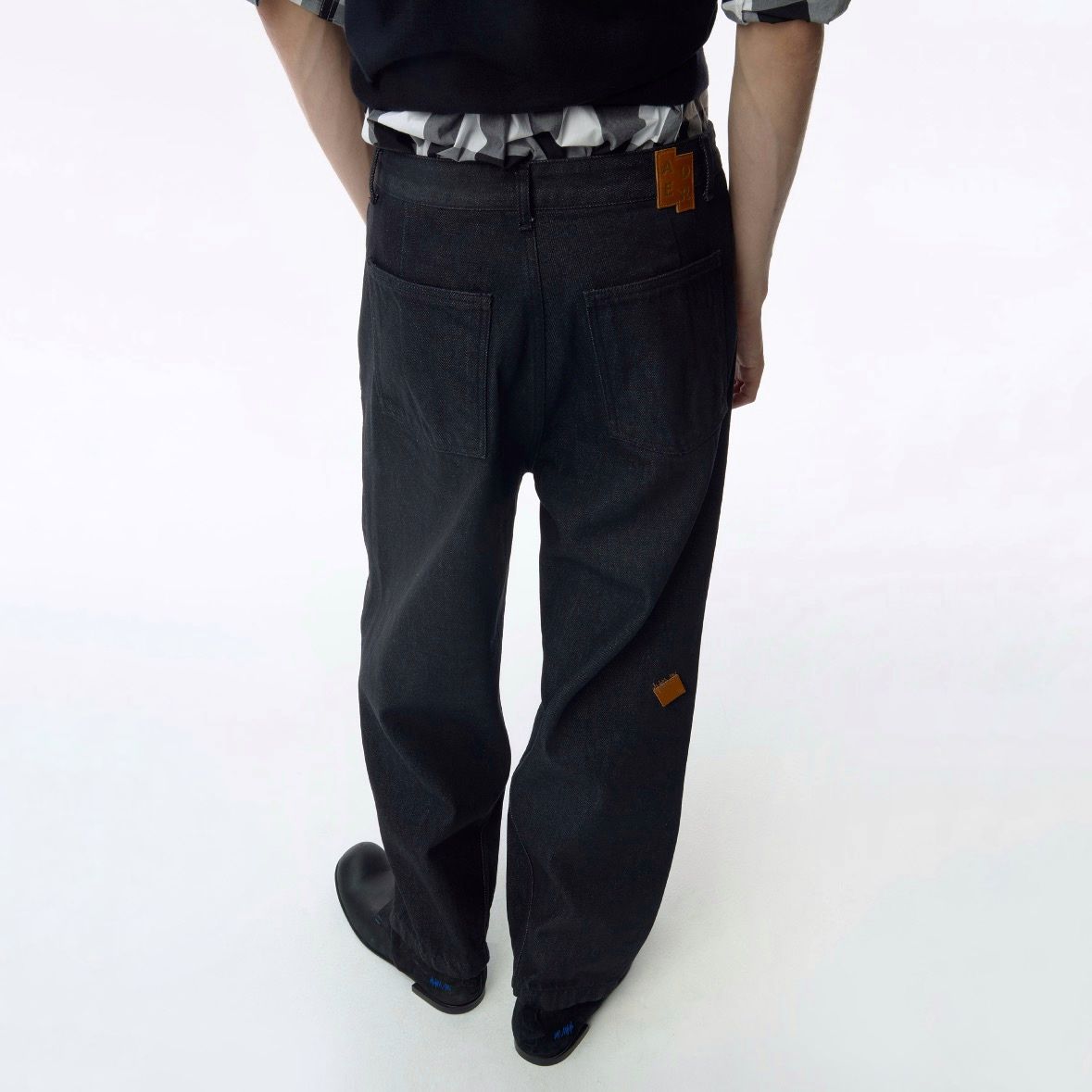 【残り一点】Sig; SV Tag Jeans 05
