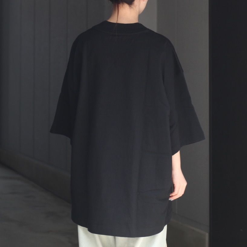 【残り一点】MBLプリントVネックTee