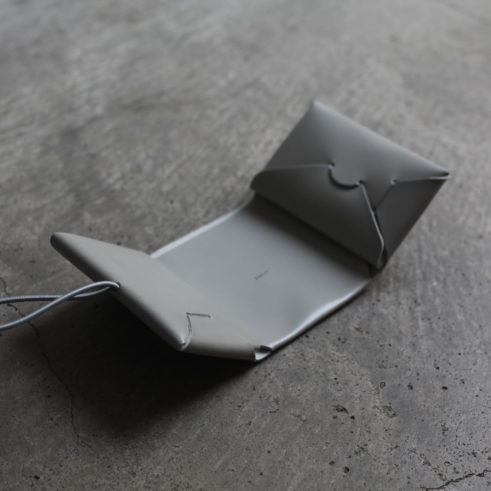 【残り一点】Seamless Compact Wallet